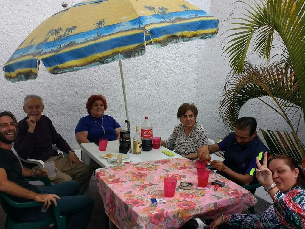 Hostal Casa Anita Guadalajara Extérieur photo